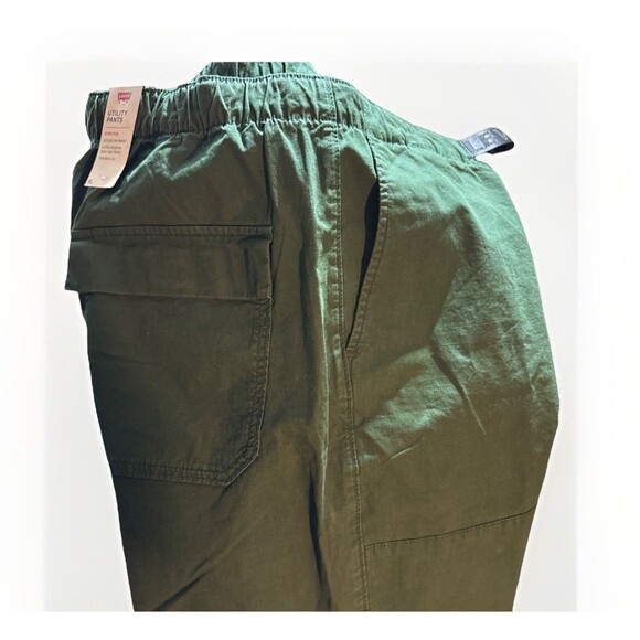 Levi’s Men’s Utility Pants Stretch Size XL Green Belted NWT - Picture 1 of 16